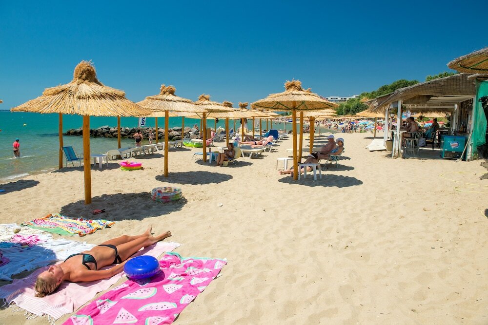 Фото Hotel Iris Beach