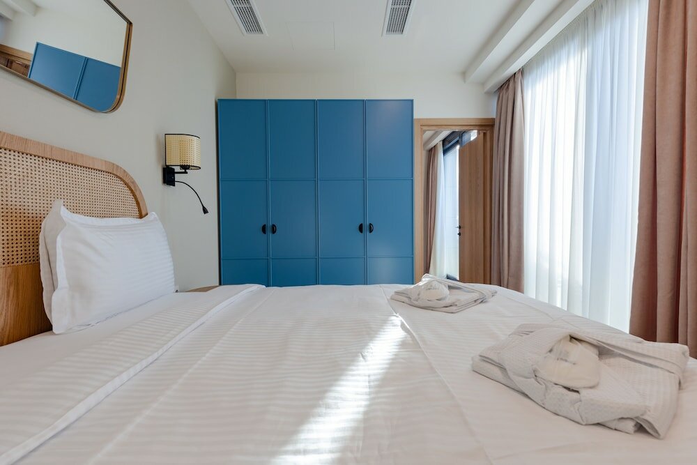 Фото MiraMar Luxury Residences