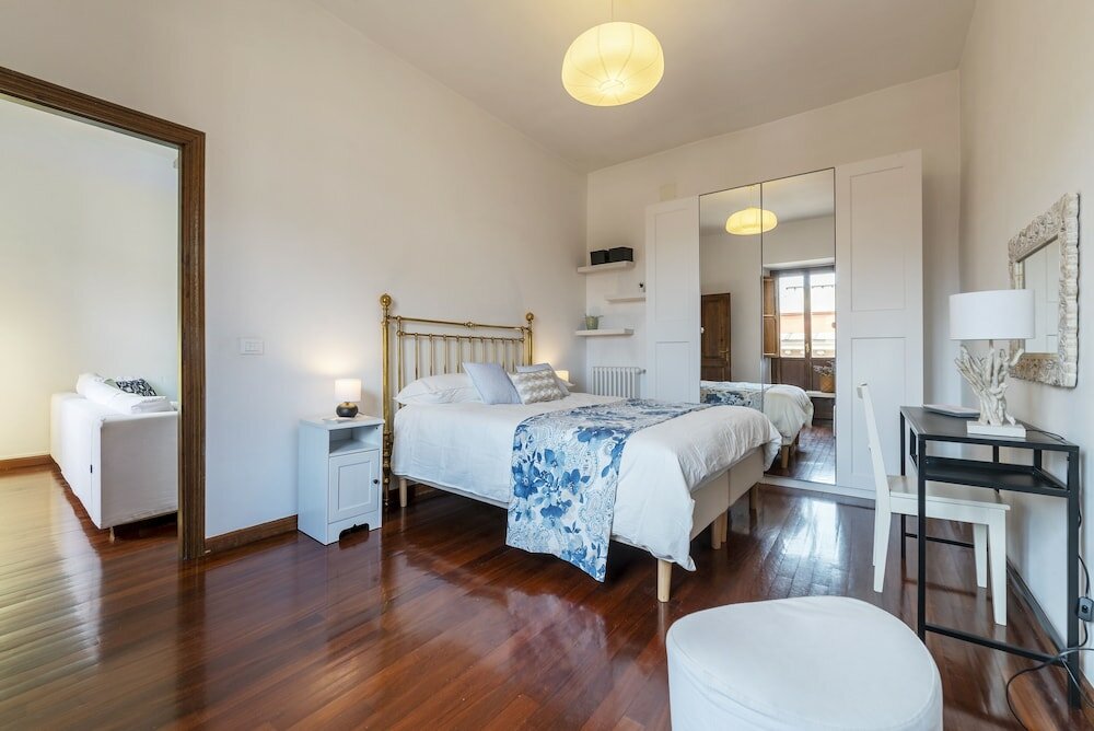 Фото Porta Pia Apartment with Balcony