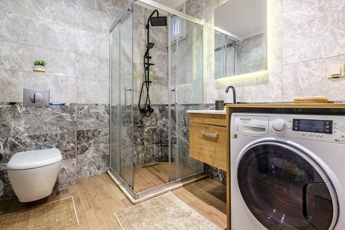 Апартаменты Flat With Backyard Near Idealtepe Marmaray Station в Малтепе