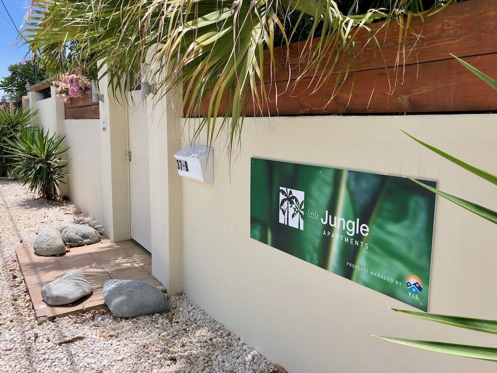 Фото Little Jungle Apartments Aruba