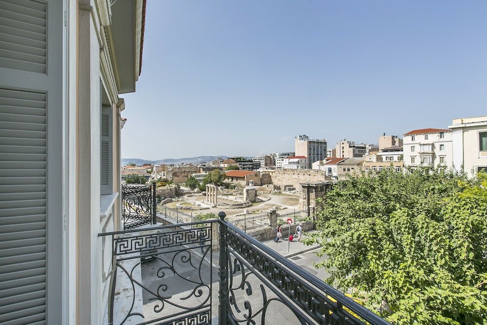 Фото Aerides Luxury Suites