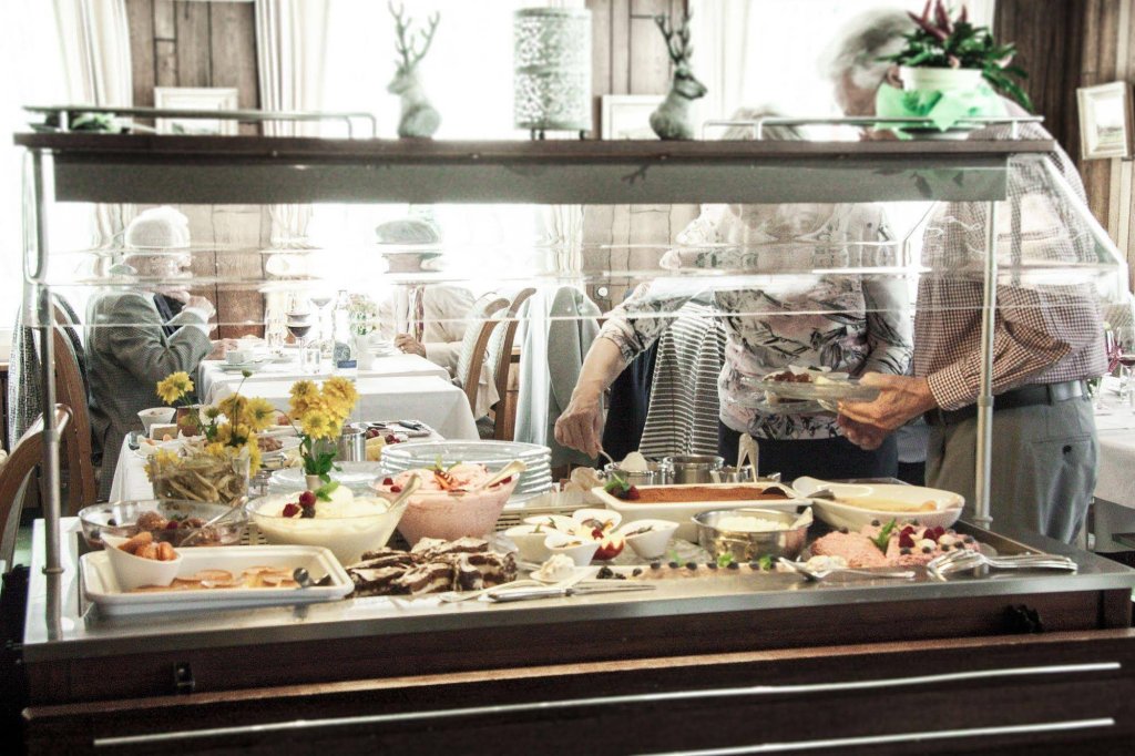 Фото Hotel zur Linde