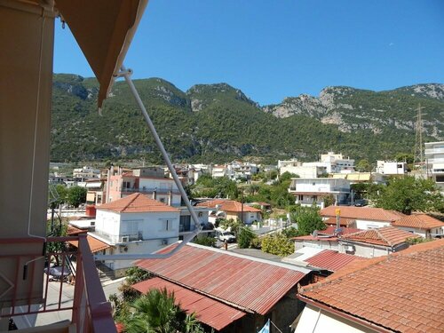 Гостиница Angela s Apartment With Beautiful Balcony View