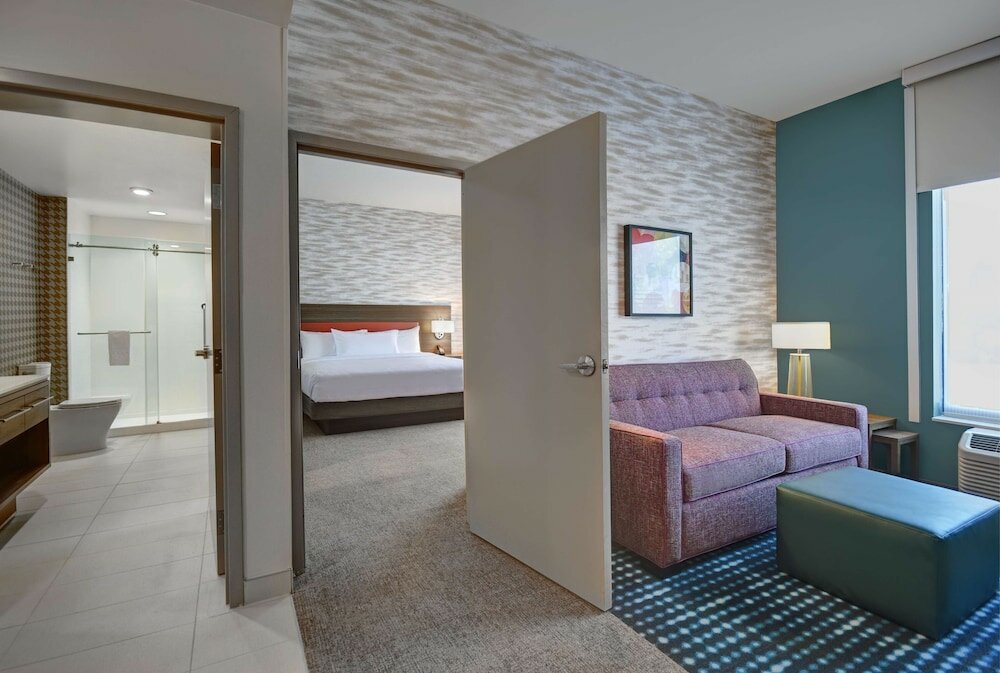 Фото Home2 Suites by Hilton Raleigh North I-540