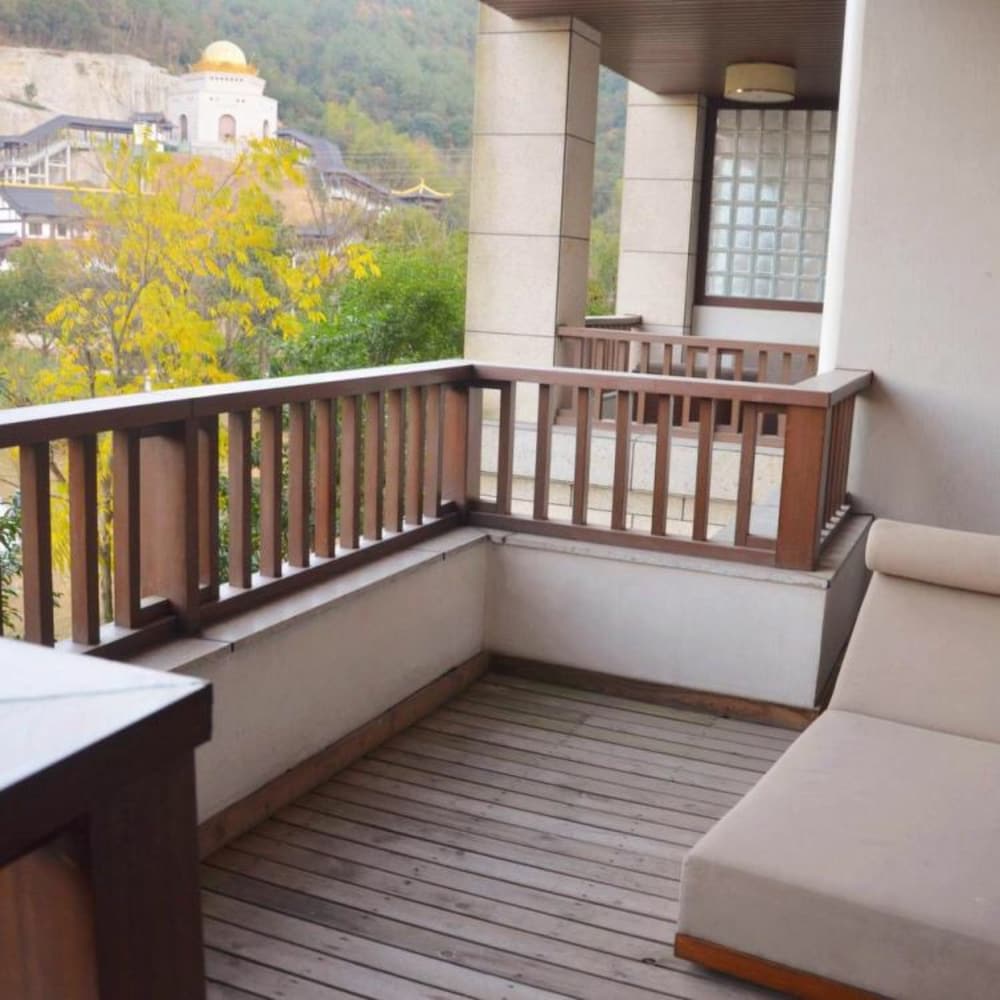 Фото Yangming Springs and SPA Resort