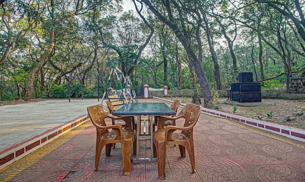 Фото Treebo Trend Shalimar In The Forest