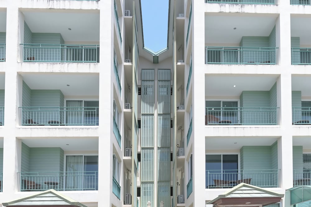 Фото Shamrock Hotel Pattaya