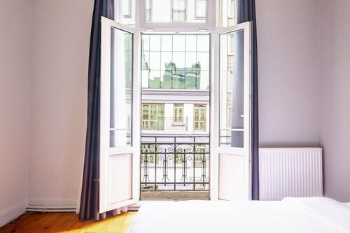 Апартаменты Refreshing and Central Apartment in Beyoglu в Бейоглу