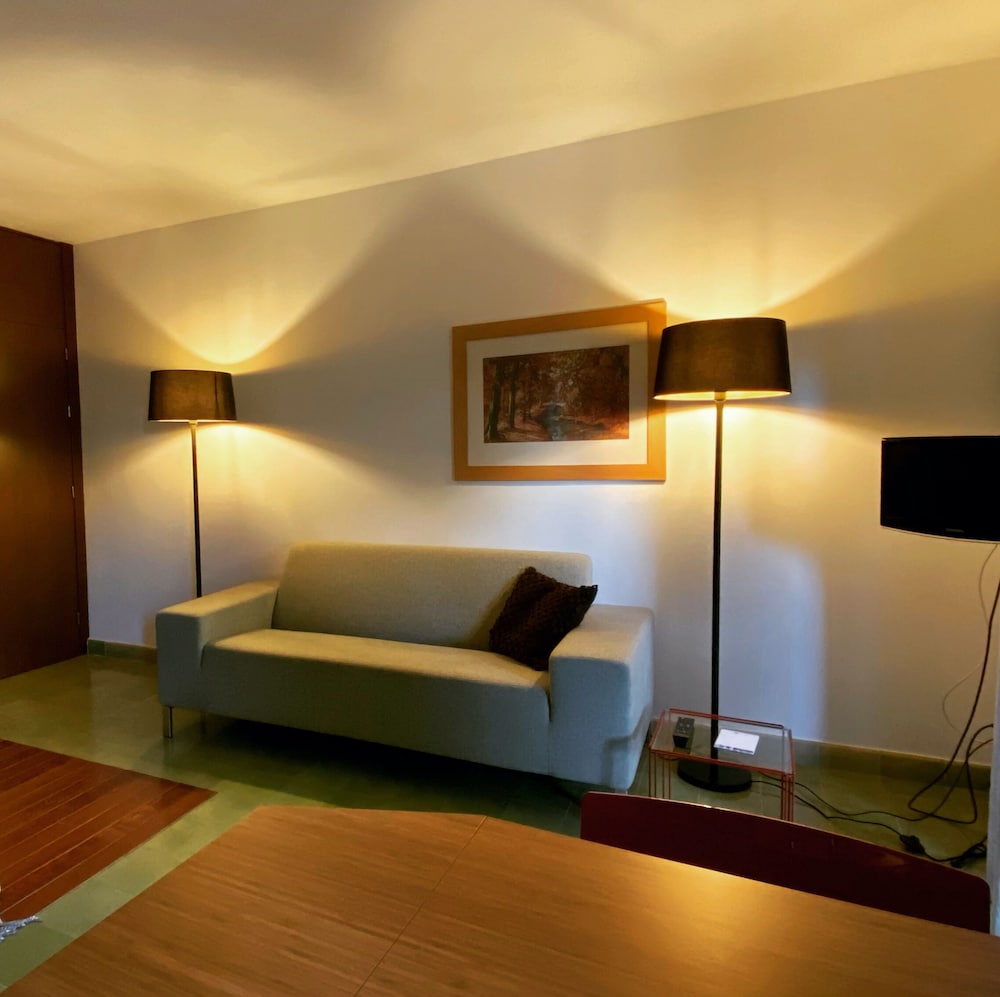 Фото Hotel El Baciyelmo