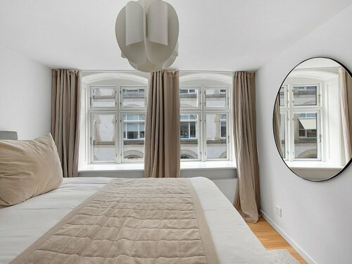 Гостиница Sanders Regent - Cute 1-bdr Apt Next to Magasin