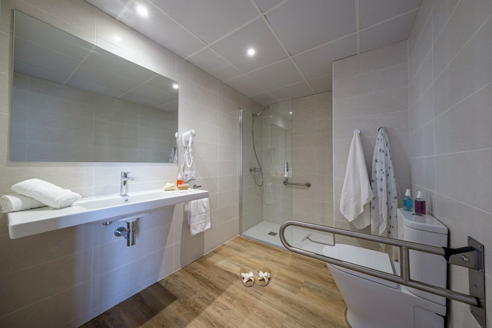 Фото Apartamentos California