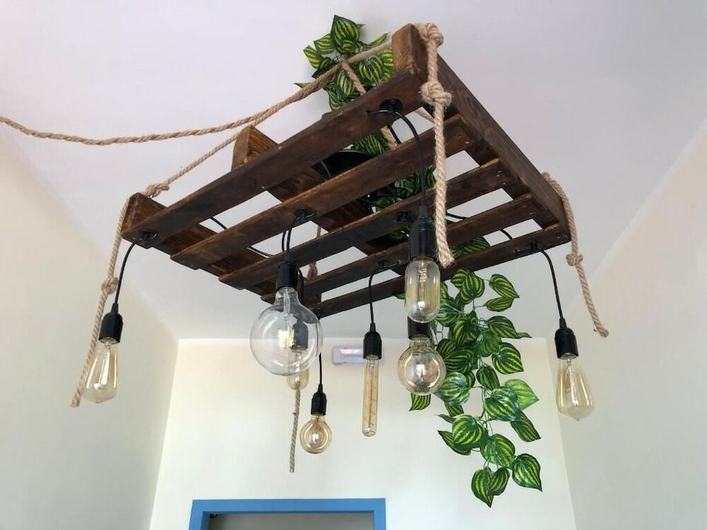 Фото Pompei Window