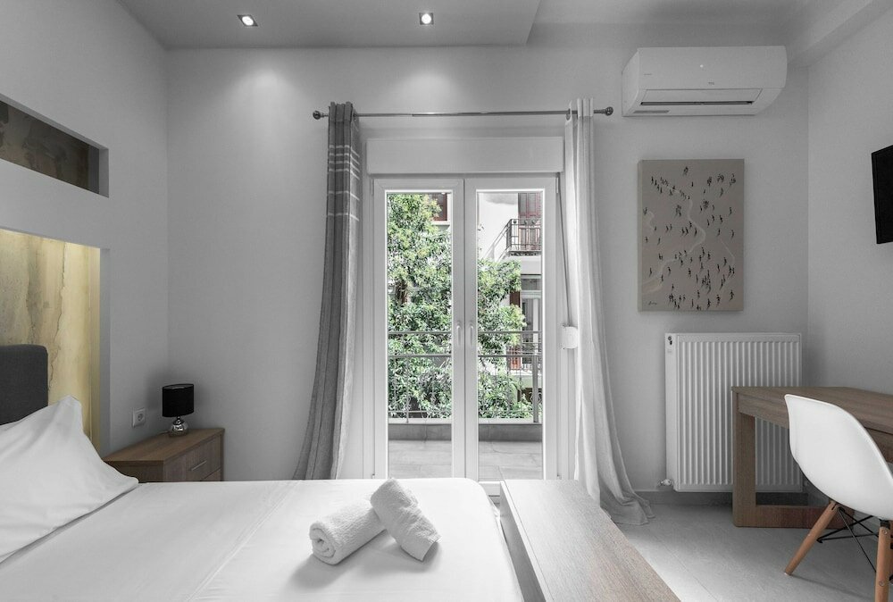 Фото Cosmopolitan Apartments Nilie Suites & Aprts