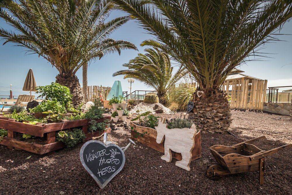 Фото Hotel Esmeralda Maris by Livvo