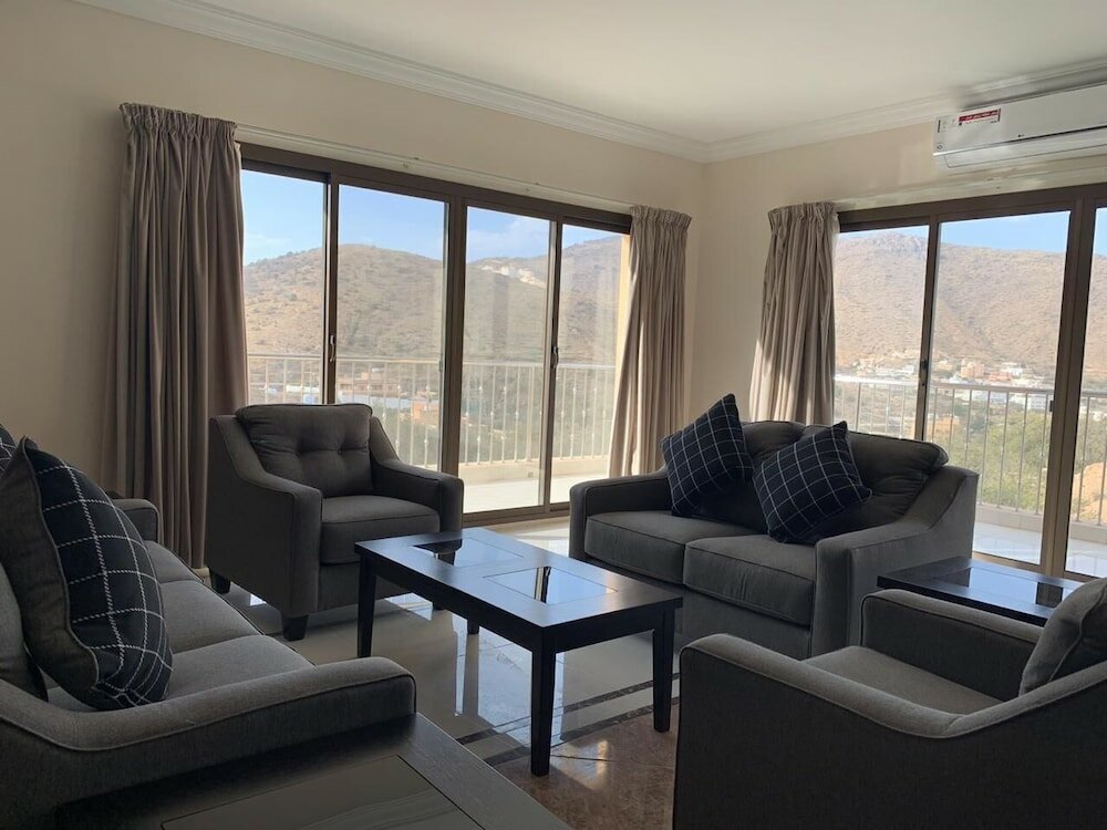 Фото Kyan Shada Albaha