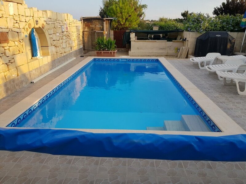 Гостиница Stunning 5-bed Farmhouse in Malta