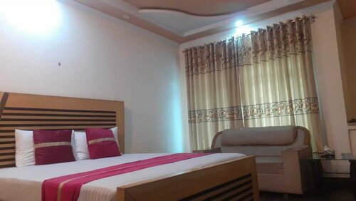 Гостиница Hotel Pak Inn Gulberg в Лахоре