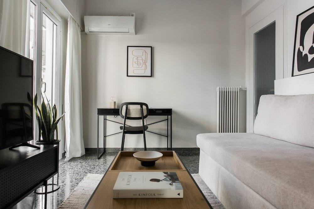 Фото Glorious 1br Apartment in Athens