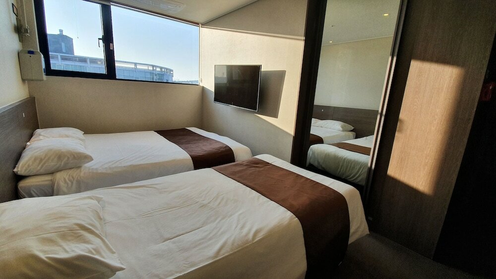 Фото Grandmillions Hotel