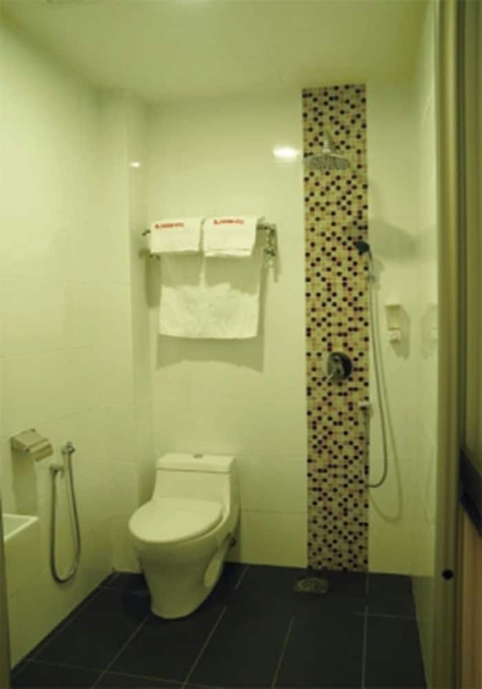 Фото Charisma Hotel