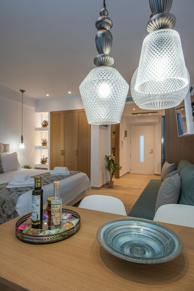 Фото Ammos Luxury Suites