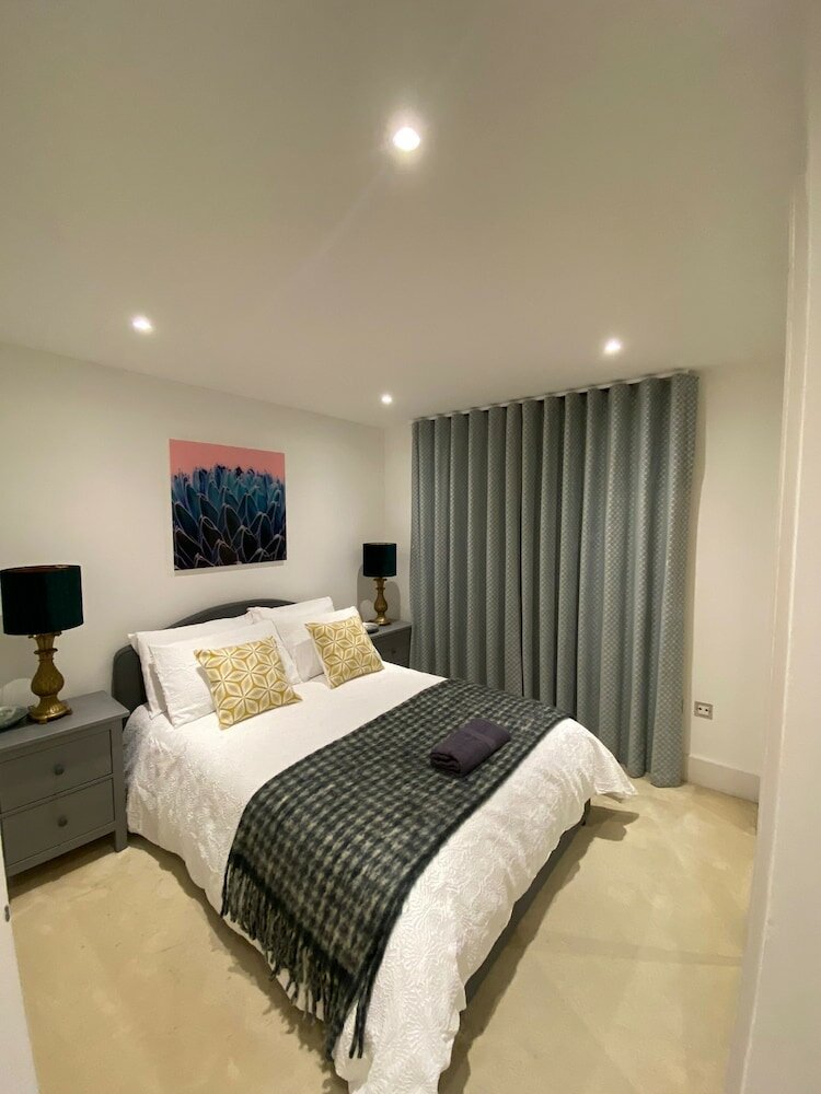 Фото Fabulous 2 bed Apartment in Vauxhall