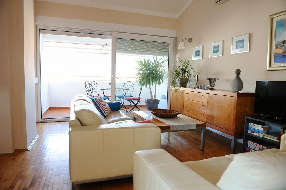 Фото Mirjana - Nearby the sea - A-zoe