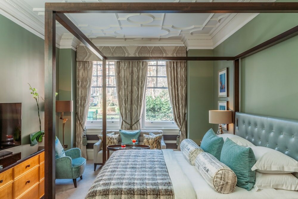 Фото 11 Cadogan Gardens, The Apartments and The Chelsea Townhouse by Iconic Luxury Hotels