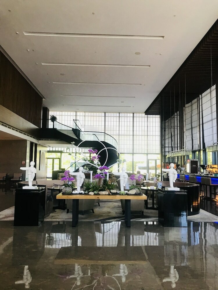 Фото Langham Place Ningbo