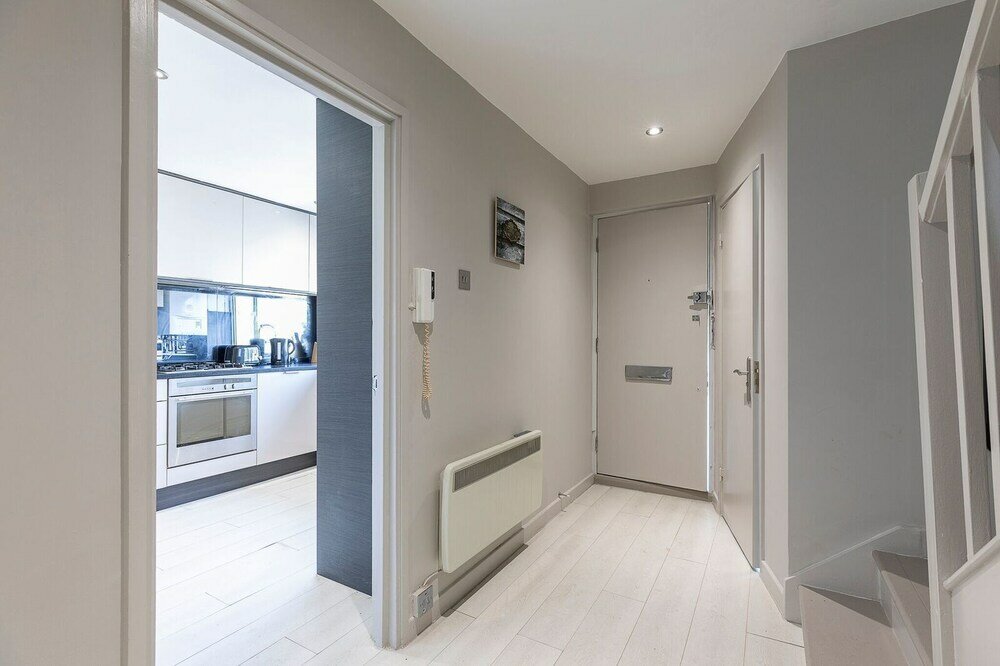 Фото Amazing 3 Bedrooms Flat Near Hyde Park & Oxford St