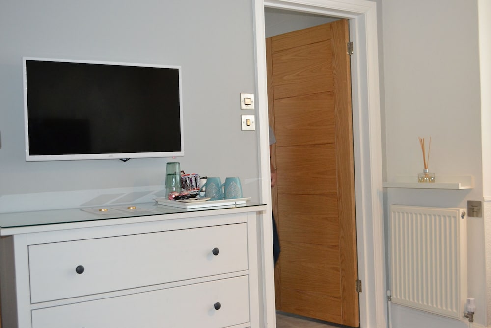 Фото Harriet House B&b