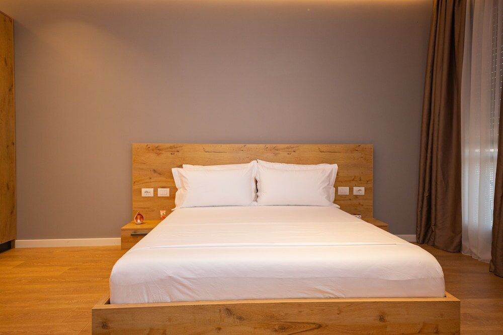 Фото Central Chic Apartments