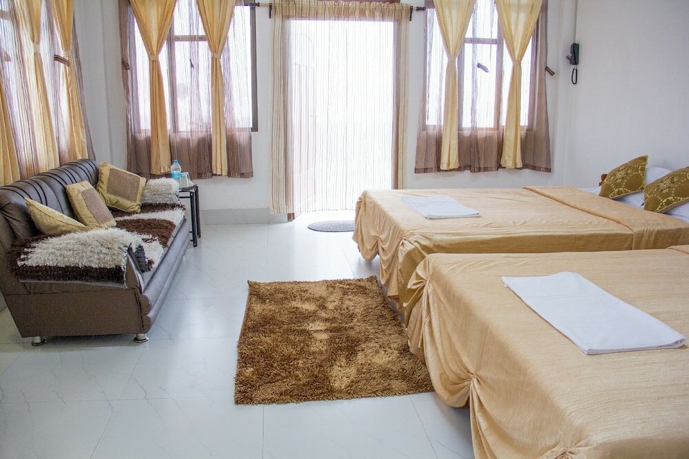 Фото Pumpkin Cordial Lodge