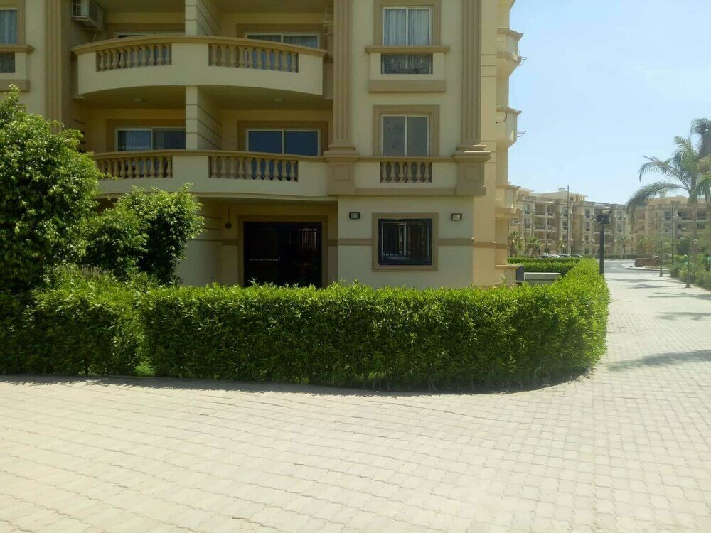 Фото Golf Residance Compound Apartament