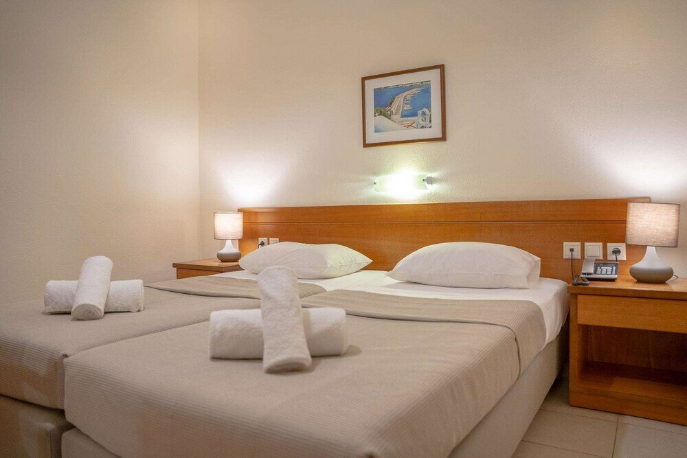 Фото Asterias Village Resort