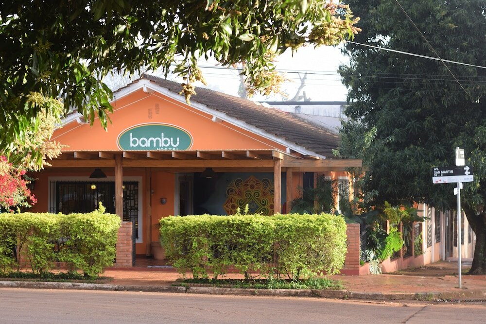 Фото отеля 1