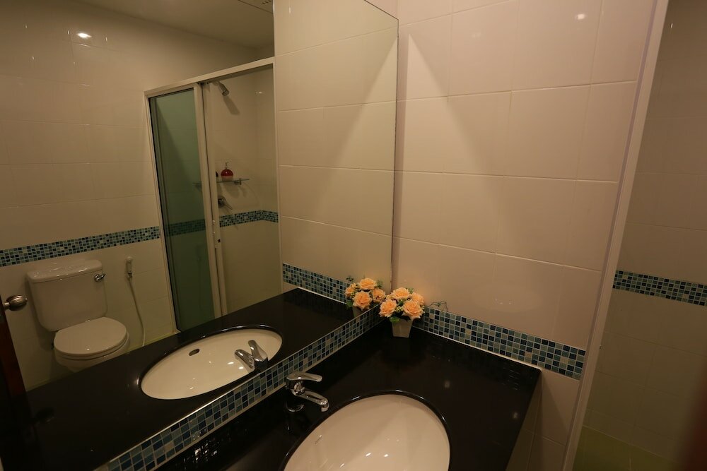 Фото Rojjana Residence