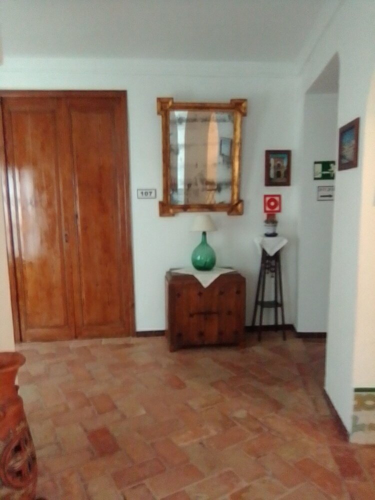 Фото Hostal Comercio