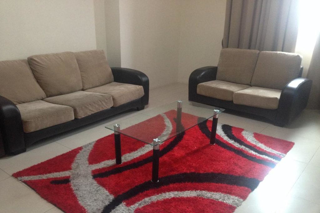 Фото Royal Apartments at Taragon Bukit Bintang