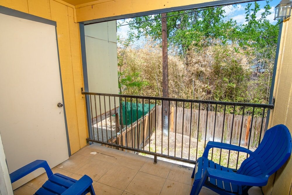 Фото Explore Pearl 2br/2ba Near Dt and Riverwalk