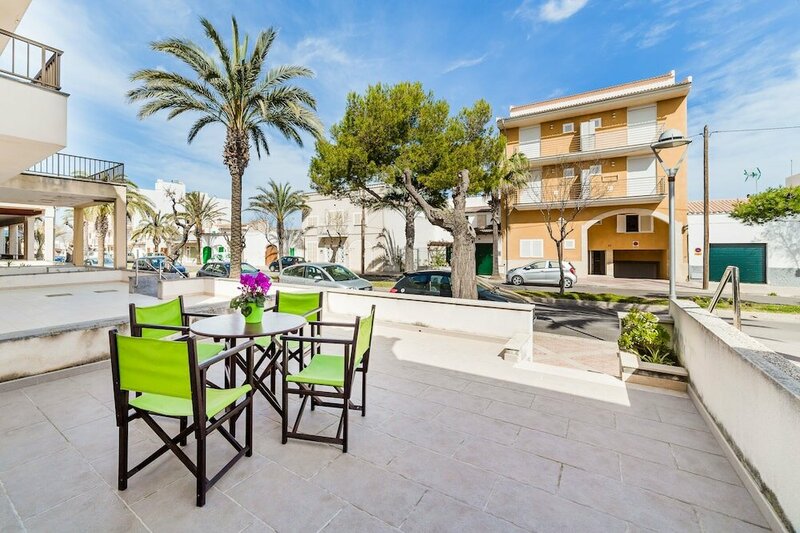 Ca Sa Padrina by Localite