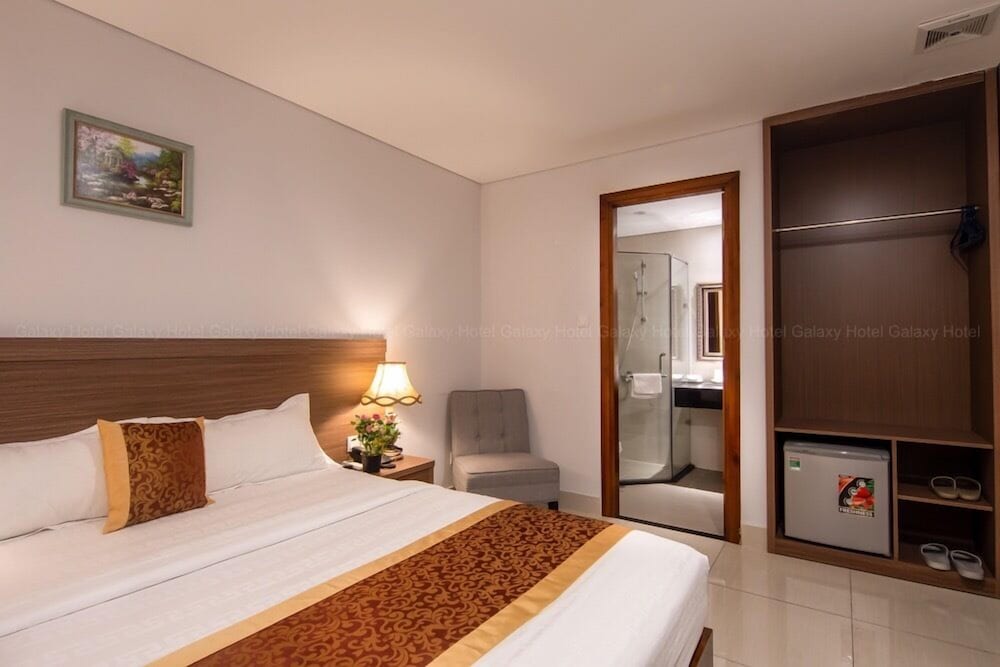 Фото Galaxy Hotel - Tan Binh