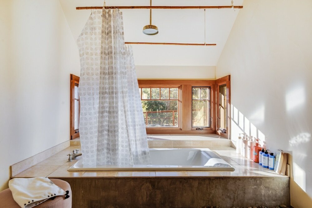 Фото Harmony Over The Hill