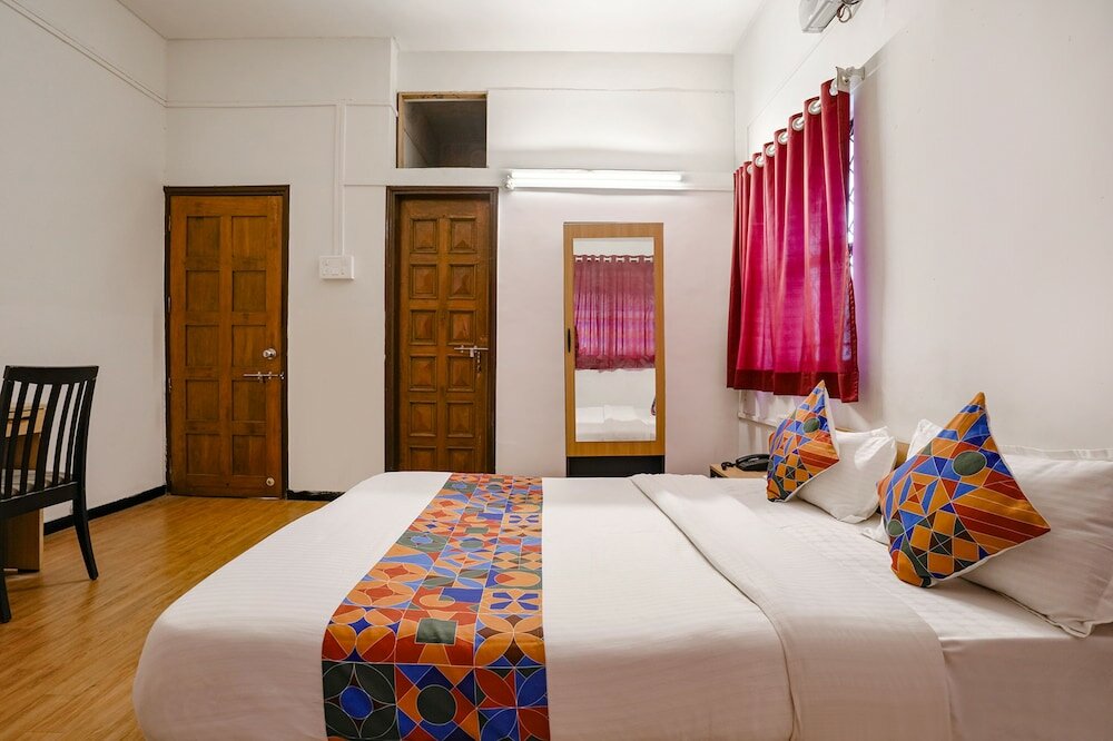 Фото Fabhotel Saubhagya Inn