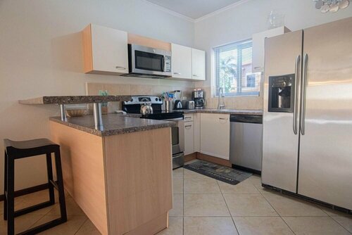 Апартаменты 2br 3ba Gym Pools 24 7 Security Restaurant в Ноорде