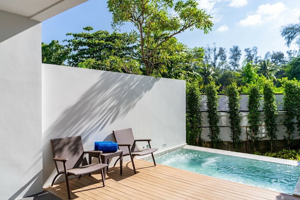 Фото Bella Nara Phuket Naiyang Beach