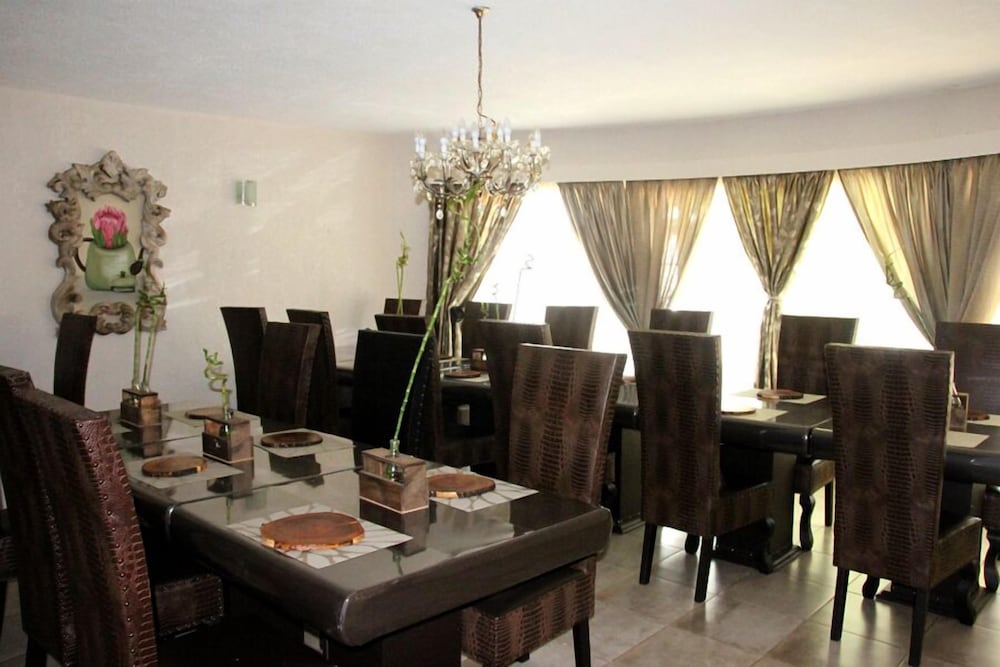 Фото Selati Guesthouse