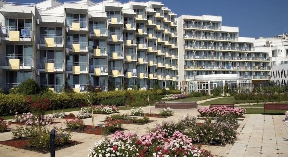 Фото Hotel Laguna Beach - All Inclusive