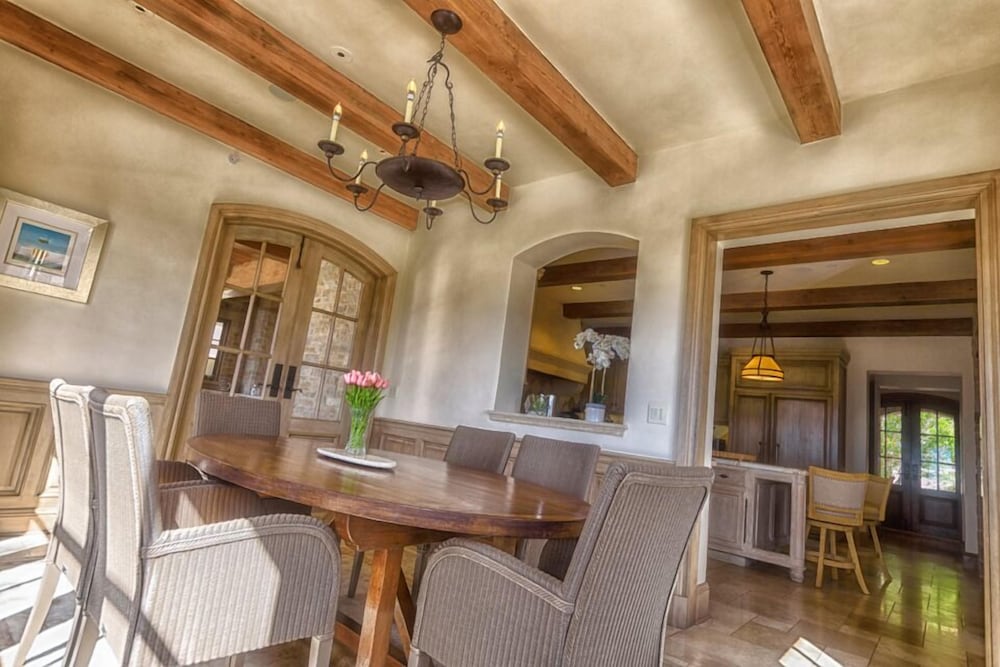 Фото Lx1: Chateau D' Renaitre - Carmel-by-the-sea Luxury Villa: